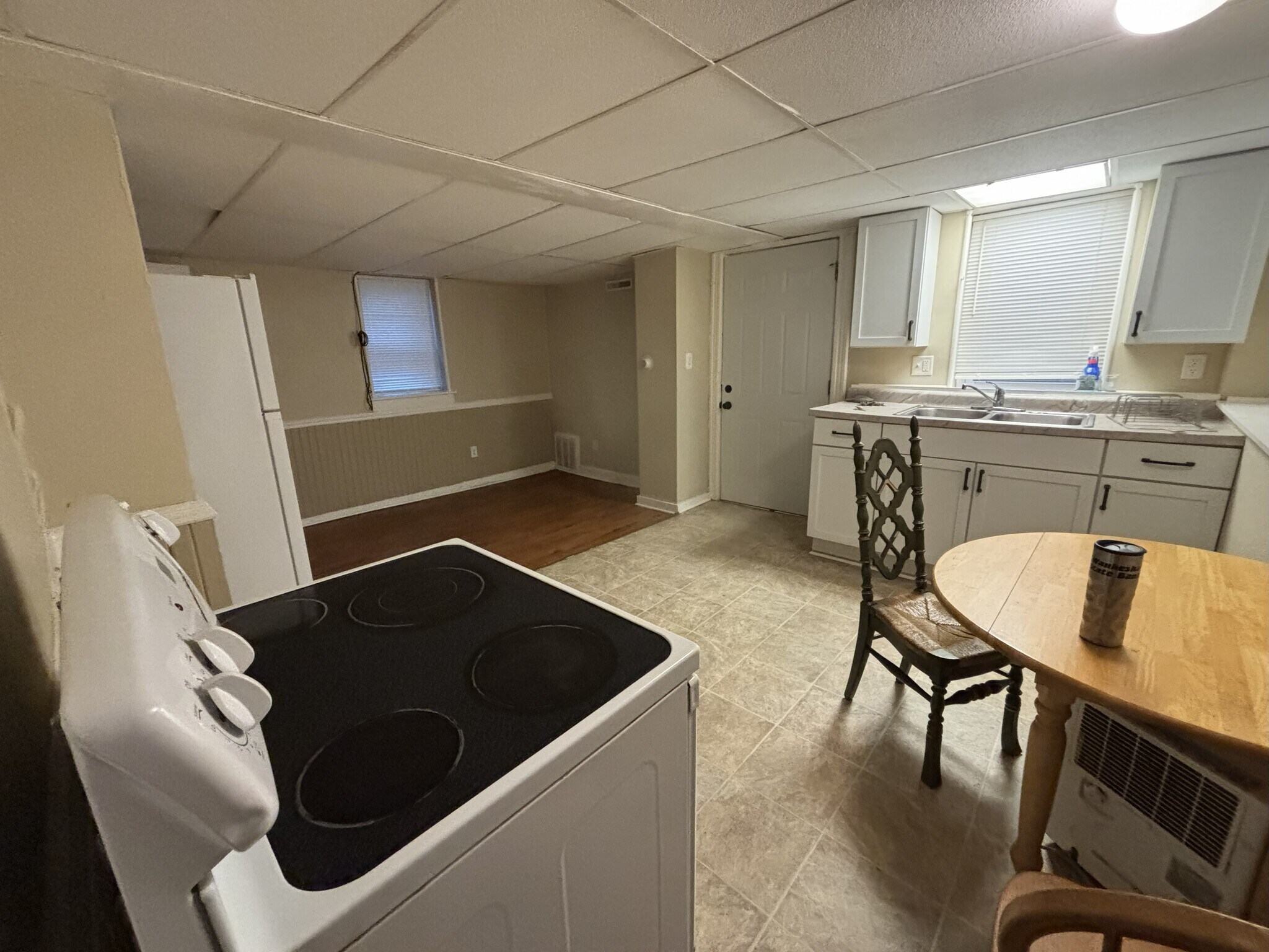 Building Photo - 318 N 41st St