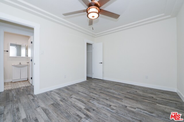 Building Photo - 524 W 82nd St