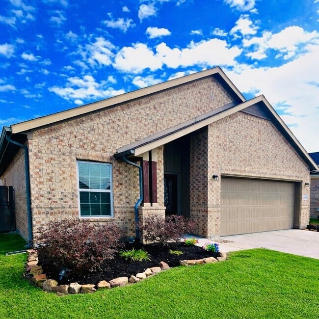 Building Photo - 8626 Willet St