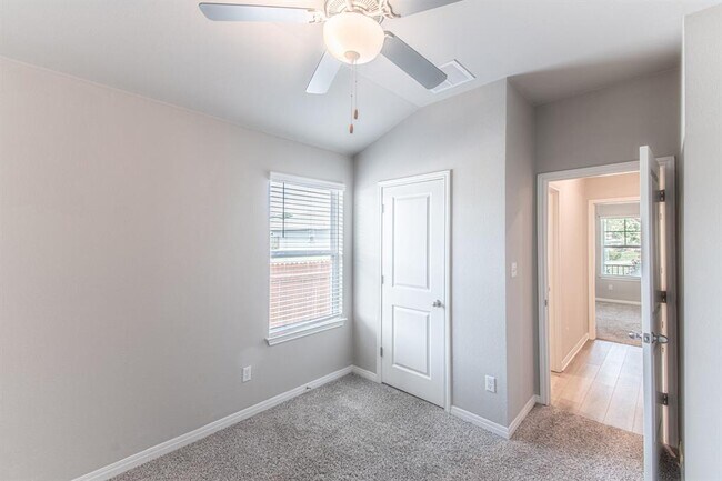 Building Photo - 11307 Soules Ln