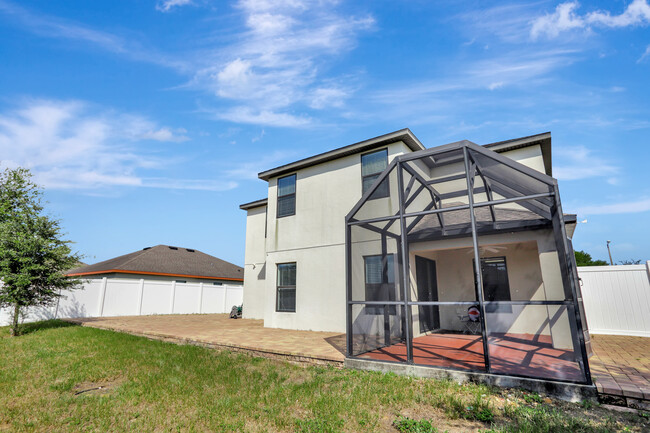 Building Photo - 4542 Barbuda Dr