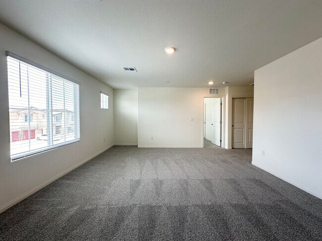 Building Photo - 4559 Merlot Hls Ave