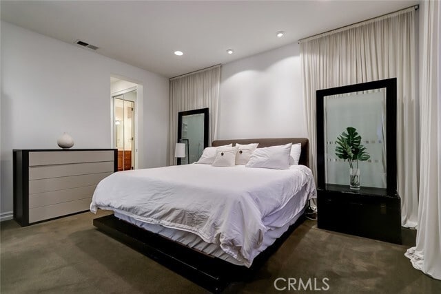 Building Photo - 514 Manhattan Beach Blvd