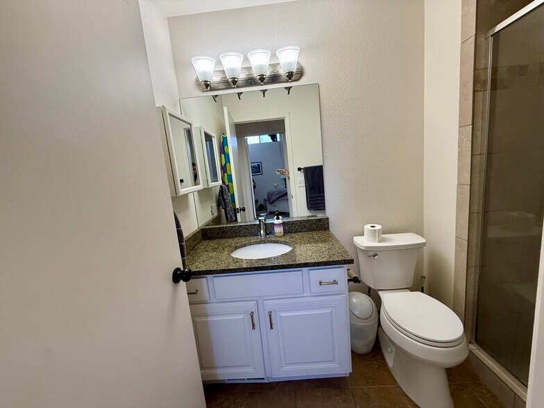 Building Photo - 1133 E Brickyard Rd