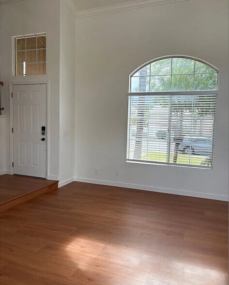 Building Photo - 26630 Black Horse Cir