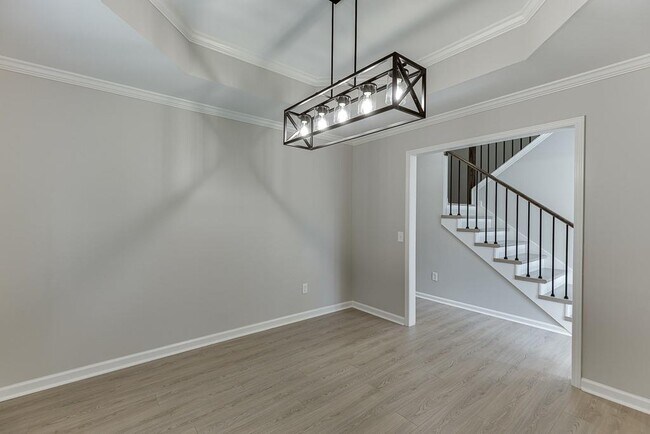Building Photo - 5570 Cannonero Dr