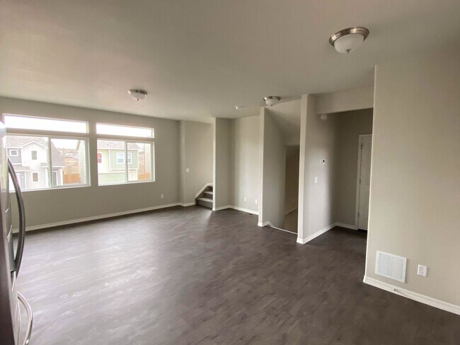 Building Photo - Brand New 3bd Home Near Peterson AFB on Po...