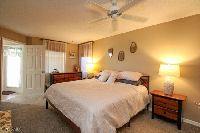 Building Photo - 8659 River Homes Lane