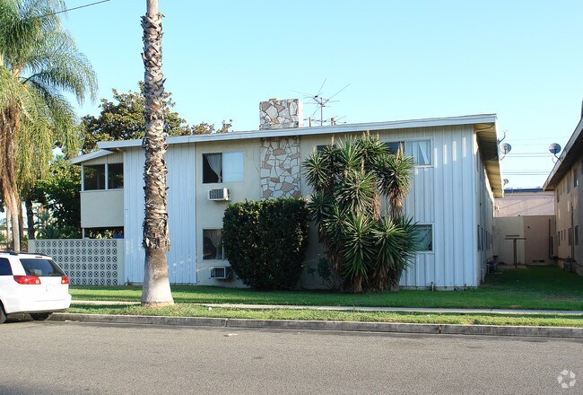 Primary Photo - 1830 Casa Vista St
