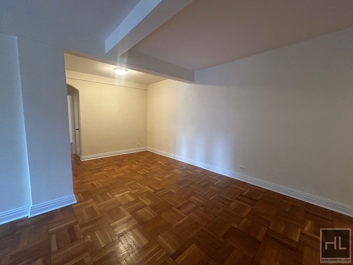 Building Photo - EAST 56 STREET