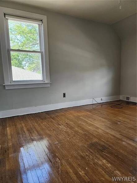 Building Photo - 42 Onondaga Ave