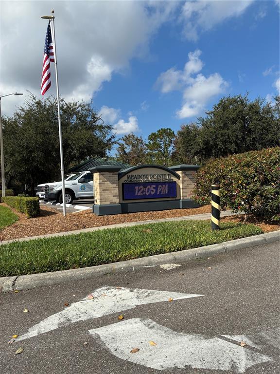 Building Photo - 1110 Sleepy Oak Dr