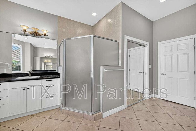 Building Photo - 13819 Lakeview Meadow Dr