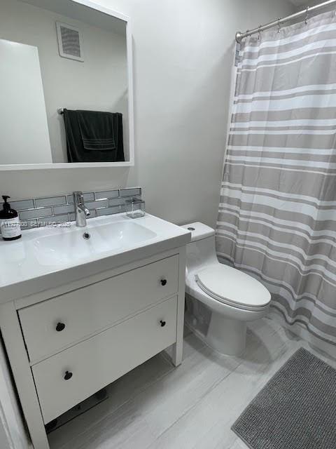 Building Photo - 6840 SW 45th Ln