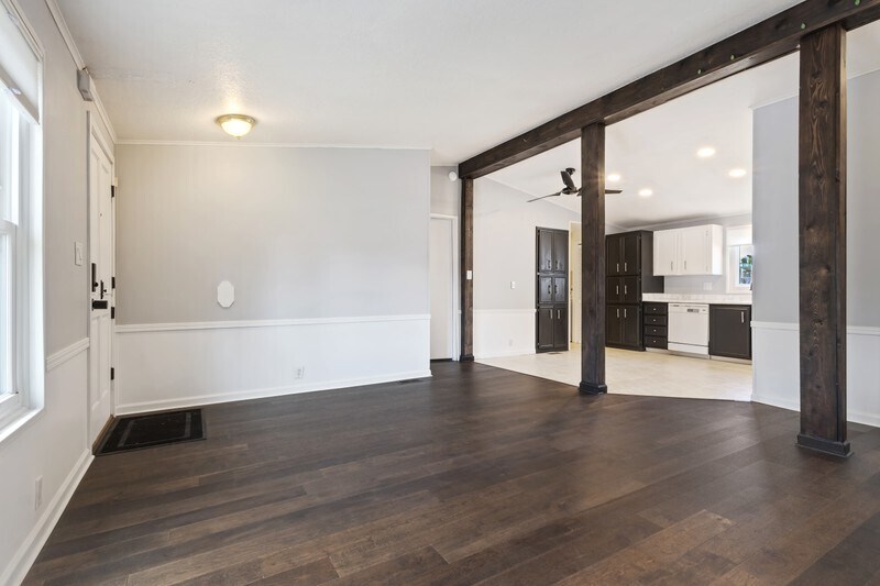 Building Photo - 2986 Jamboree St