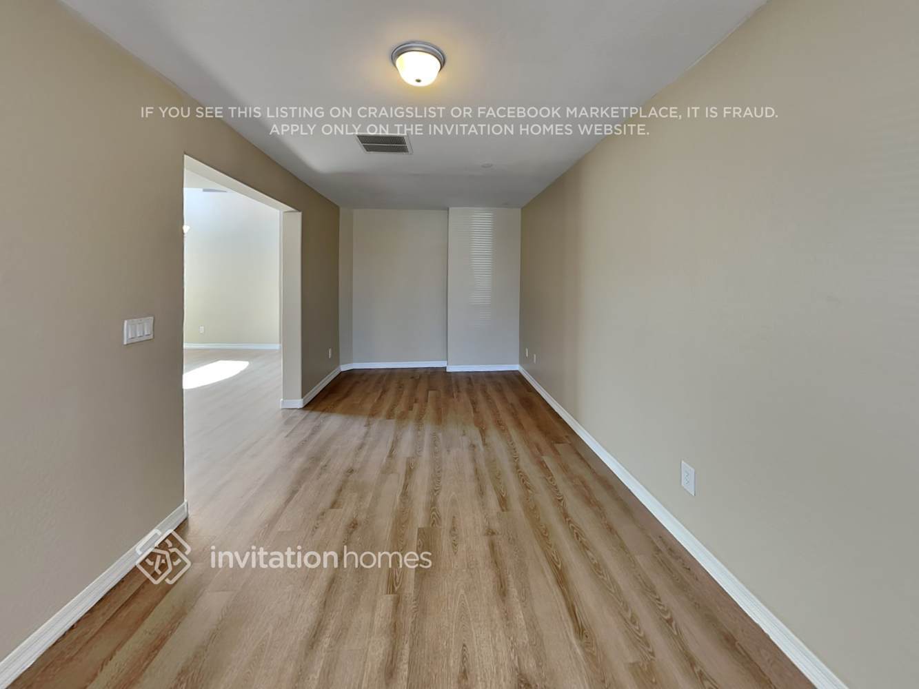 Building Photo - 12533 W Winslow Ave