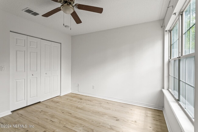 Building Photo - 8621 Goodbys Trace Dr