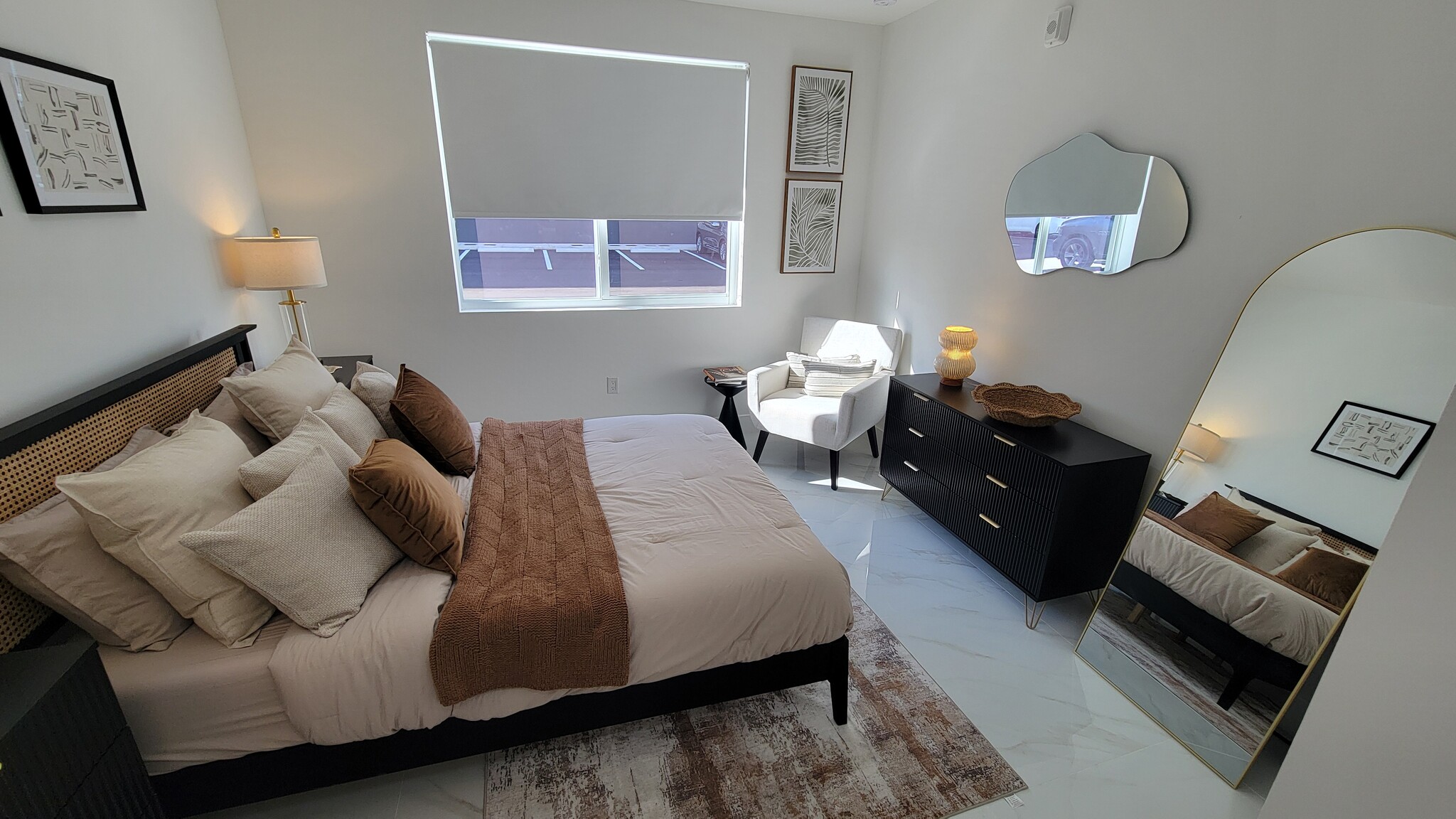 Building Photo - 1182 W 32nd St