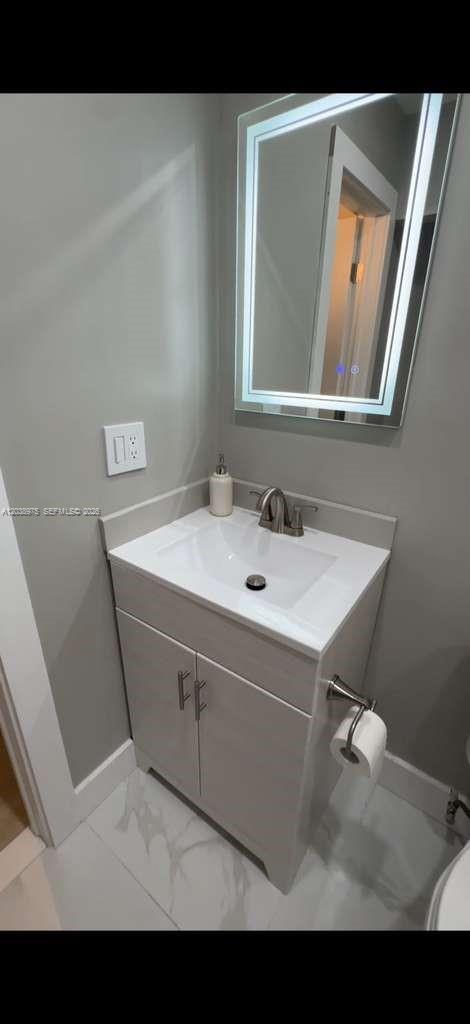 Building Photo - 9132 SW 148th Ct