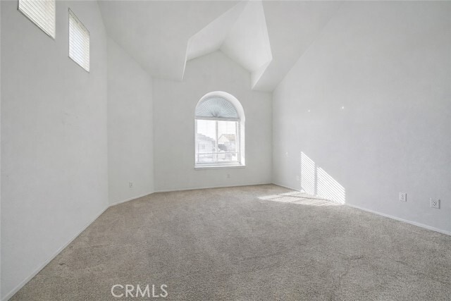 Building Photo - 15151 Columbia Ln