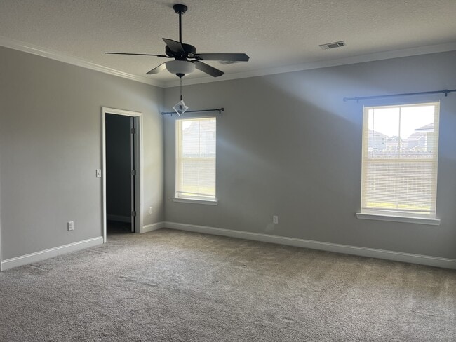 Building Photo - 364 Thorp Circle