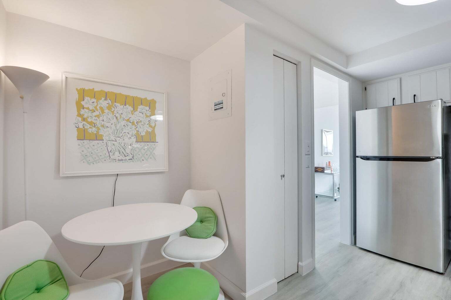 Building Photo - 2000 Presidential Way