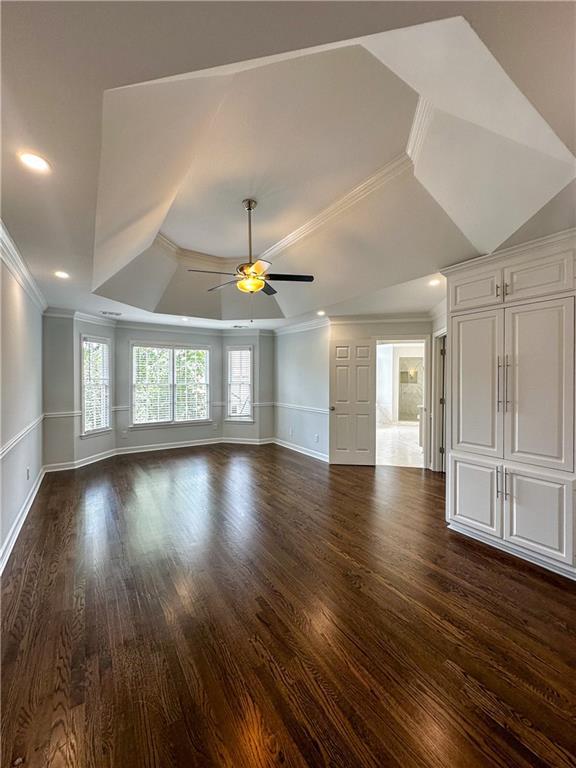 Building Photo - 2660 Coachmans Cir