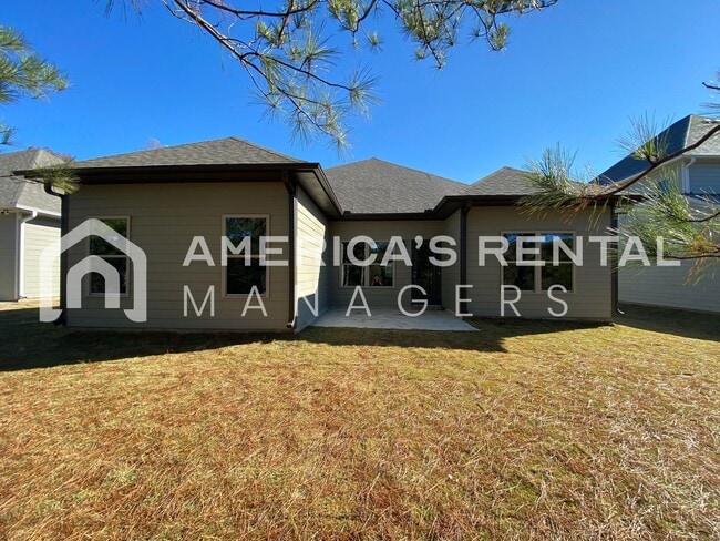 Building Photo - Home for Rent in Brookwood, AL! Available to View with 48 Hours Notice!