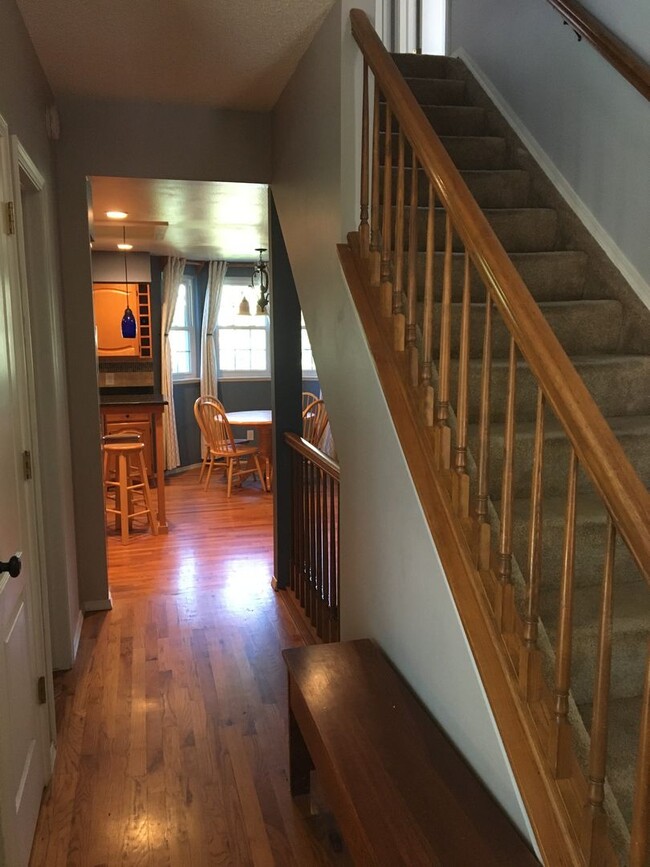 Building Photo - Northwest two story home with finished bas...