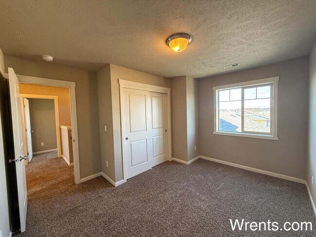 Building Photo - NEW Listing!! Beautiful home in Airway Hei...