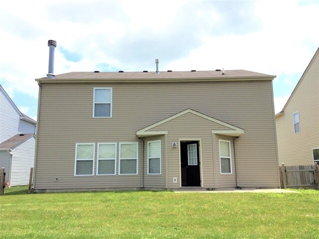 Building Photo - 5696 N Jamestown Dr