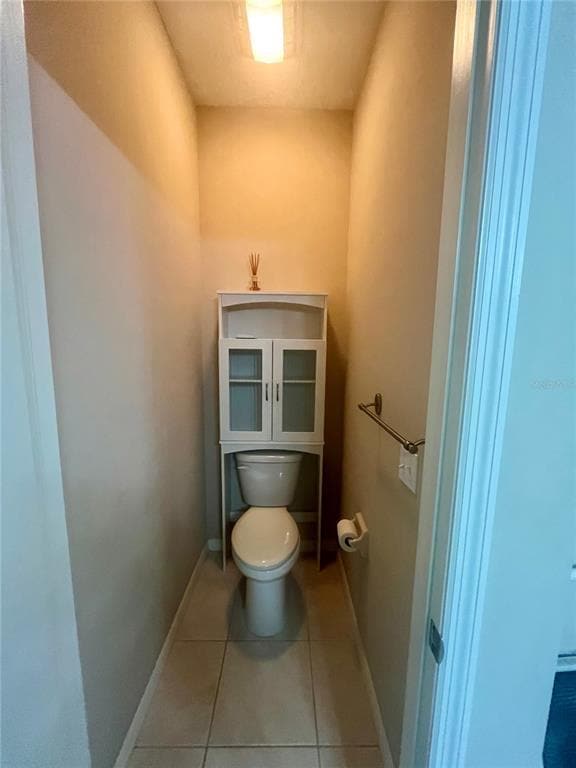 Building Photo - 6040 Sandhill Ridge Dr