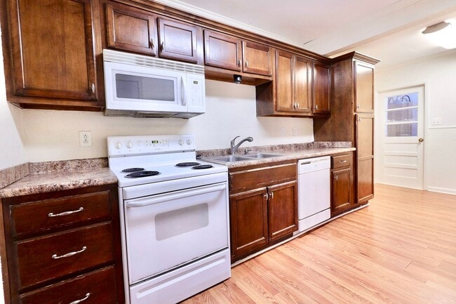 Building Photo - 408 Ridgecrest Ct