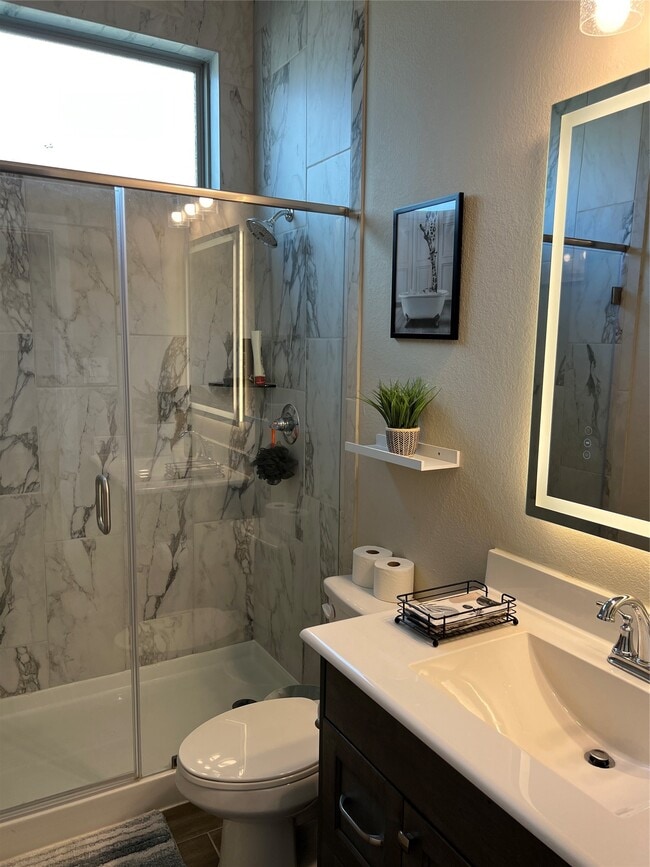 Building Photo - 3102 Secret Lagoon Ln