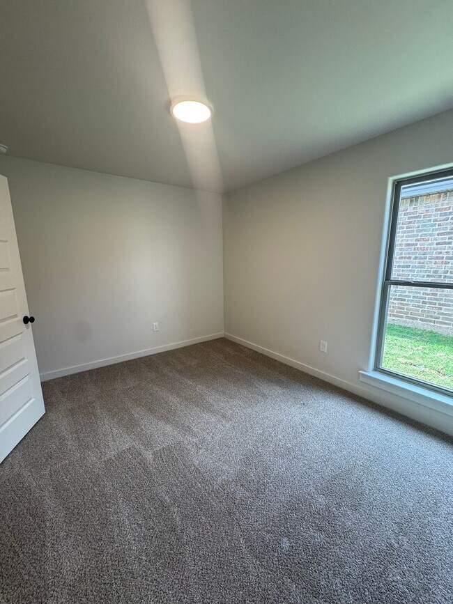 Building Photo - Brand New Construction 3/2/2 in Homestead!!! 1/2 off special 1st month's rent