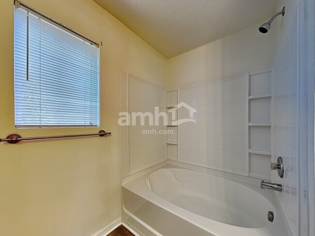 Building Photo - 3742 Mountain Brook Cir
