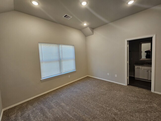 Building Photo - 10174 Barberry St