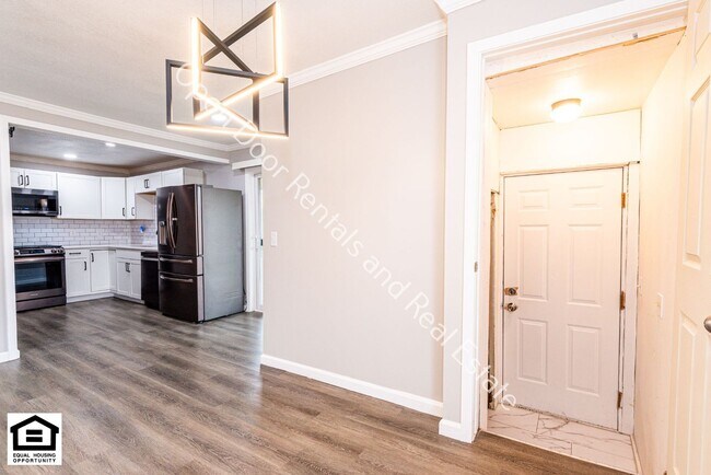 Building Photo - Available now!!