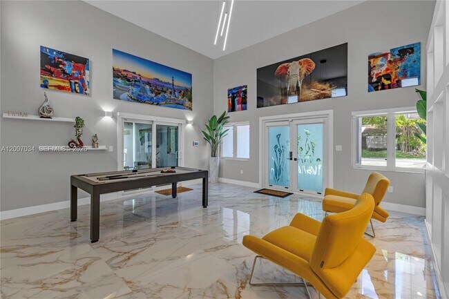 Building Photo - 13540 SW 98th Ct