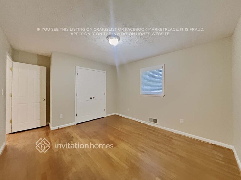 Building Photo - 258 Palms Ln SW