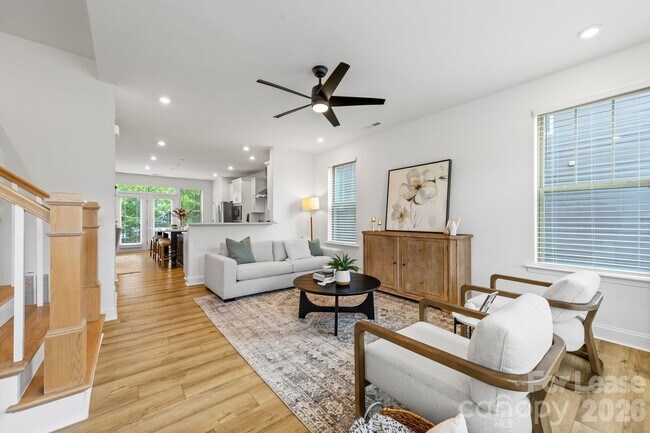Building Photo - 236 Judson Ave