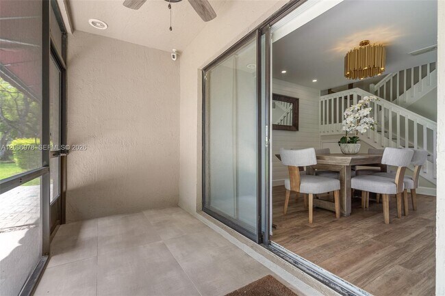 Building Photo - 9161 Vineyard Lake Dr