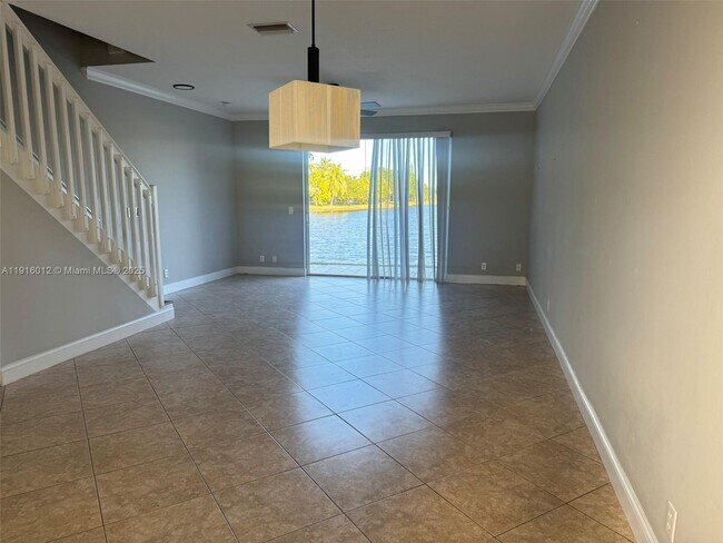 Building Photo - 3748 San Simeon Cir