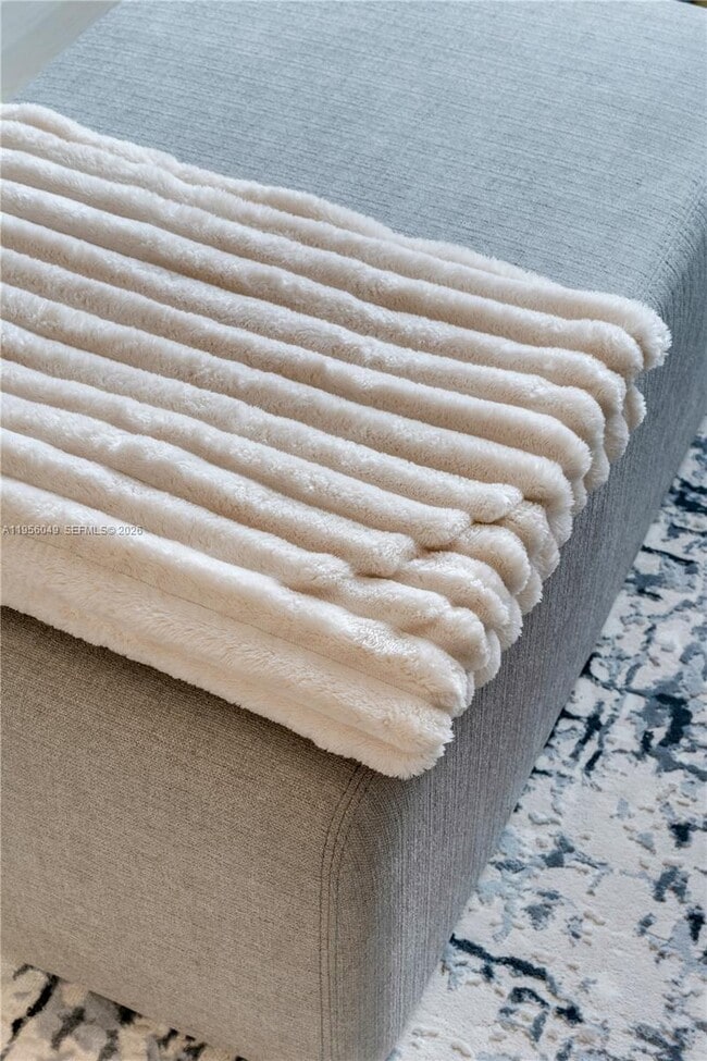 Building Photo - 225 N Miami Ave