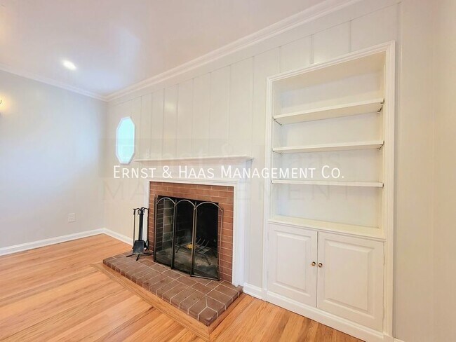 Building Photo - 3627 Orange Ave