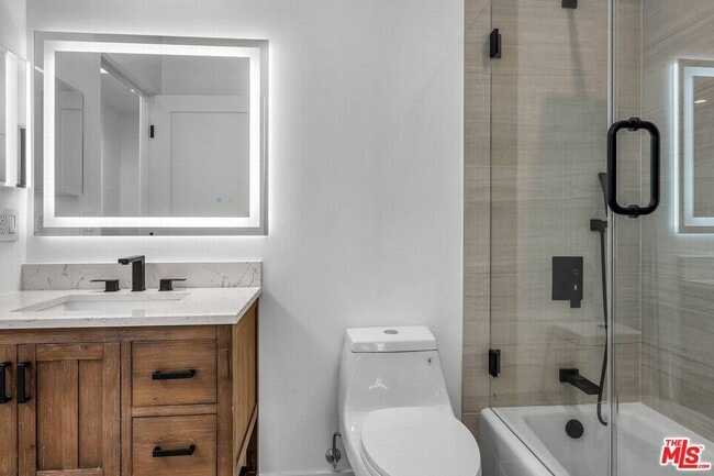 Building Photo - 920 Spaulding Ave