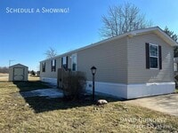 Building Photo - 5822 Kelso-