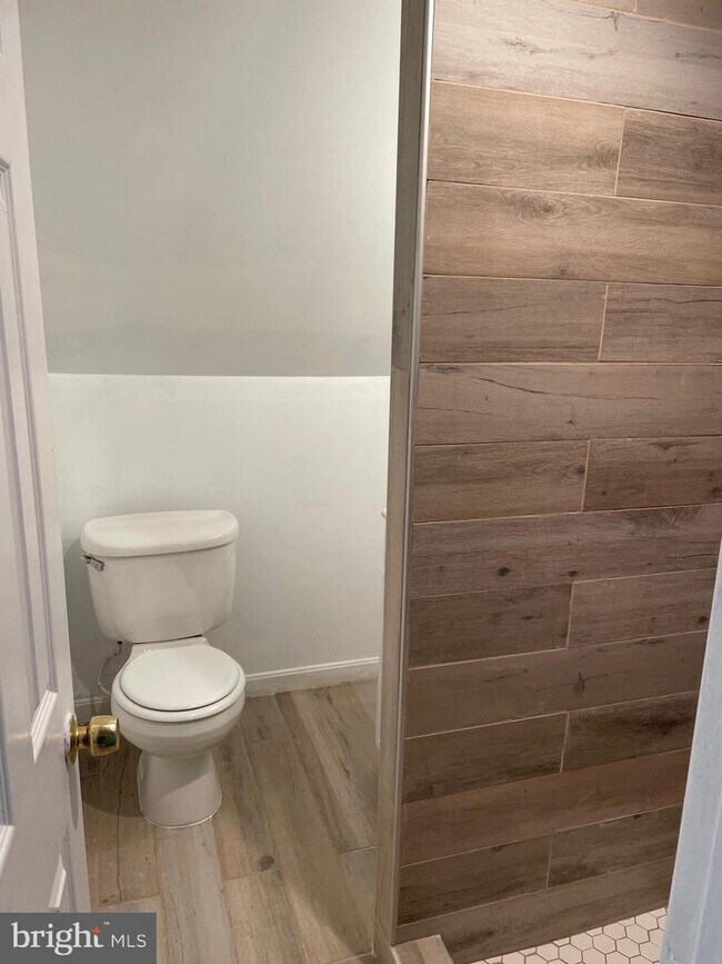 Building Photo - 4021 Locust St