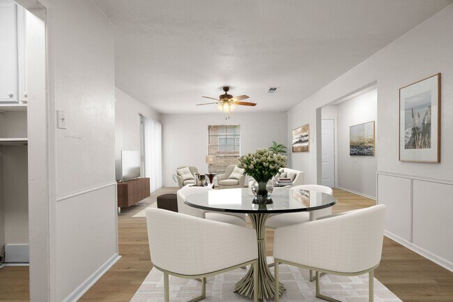 Building Photo - Beautifully Remodeled Duplex in Duncanville