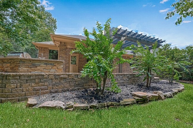 Building Photo - 150 W Heritage Mill Cir